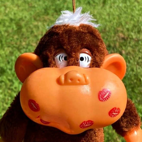 Vintage Russ Berrie Monkey SMOOCHER Valentine Stuffed Animal Plush 7"Hanging Toy - Picture 2 of 10